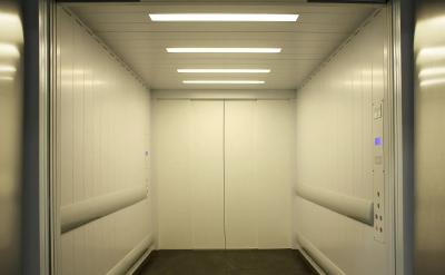 China 3000KG- 7000KG Warehouse Freight Elevator HSS Cargo Freight Elevator for sale