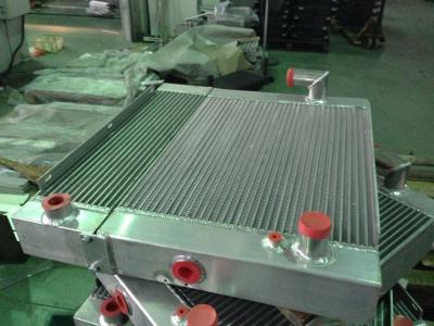 Китай Алюминиевый теплообменный аппарат Плит-Адвокатуры используемый для охлаждать двигателя продается