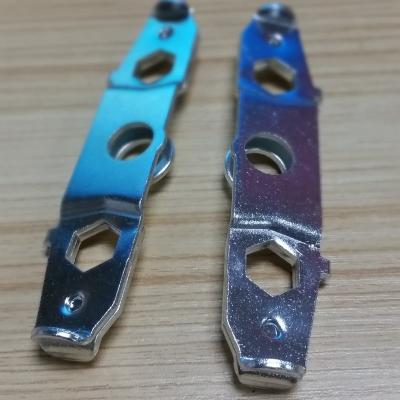 Chine Électrodéposition des pièces de estampillage en aluminium en acier pour la haute précision accrochante de roue à vendre