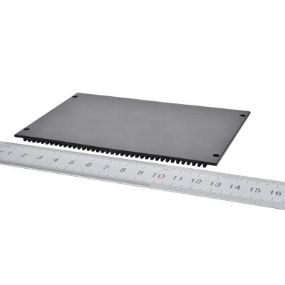 Chine AL6063 anodisant des profils noirs de radiateur en aluminium avec l'usinage de précision de commande numérique par ordinateur à vendre