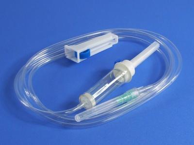 China sistema disponible de la infusión 5um IV con el tubo resistente flexible y de la torcedura en venta