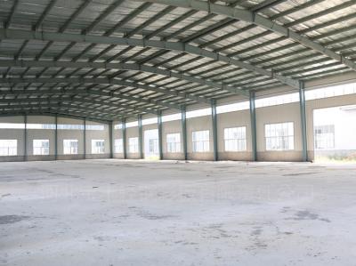 中国 Gutter Galvanized Steel Structure Warehouse Surface Painted Or Hot Dip Galvanized 販売のため