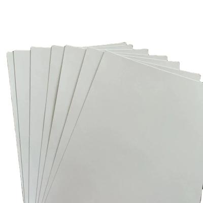 China Coated 250-350gsm C2S/High Bulk Art Card for Printing and Packing for sale