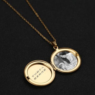 China FASHIONABLE Personalized Custom Name Engraved Photo Couple Opens Pendant Stainless Steel Chain Necklace for sale