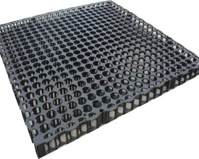 China Pilha modular da drenagem de Geocomposite do favo de mel e tanque de coleta modular da drenagem para o jardim de telhado ou a garagem subterrânea à venda