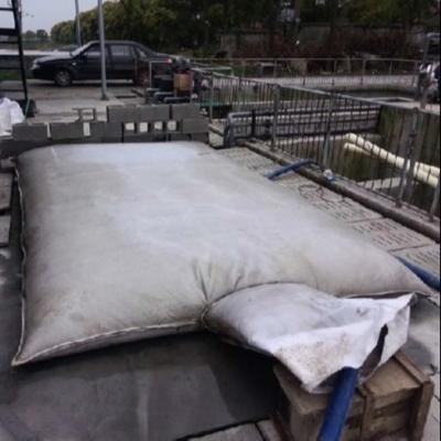 China 30-30KN/M Needle Punch Nonwoven Geotextile Big Silt Big Or Small Geo Bags For Slope Protection for sale