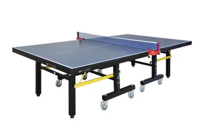 中国 25mm Tabletop Outdoor Table Tennis Table With 4 Wheels 15.5 Inches Net Height 9ft X 5ft 販売のため