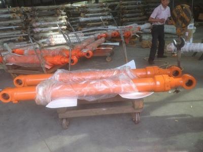 China 4628630    brazo zx270-3   piezas del excavador del cilindro hidráulico de la talla media de Hitachi del cilindro hidráulico en venta