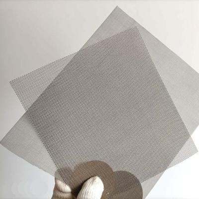 China Plain Woven 20 X 20 Wire Mesh 0.5m-1.5m Stainless Steel Mosquito Mesh For Windows for sale