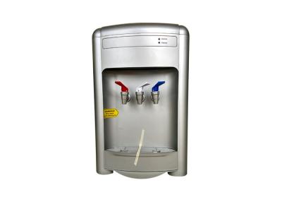 Chine Couleur de peinture d'argent de machine de l'eau de partie supérieure du comptoir de trois robinets avec le réservoir externe de chauffage à vendre
