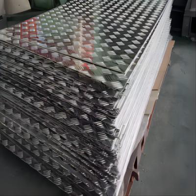 China Construction Aluminum Checkered Plates DIN JIS Checker Plate 4x8 for sale