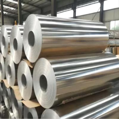 China Rollo resistente del papel de aluminio de la aduana 5052 del ODM para el acondicionamiento de los alimentos 0.15m m gruesos en venta