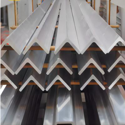 China Ángulo de aluminio revestido 6m m del polvo del ajuste del ángulo 20mmx20m m L tipo perfil de aluminio en venta