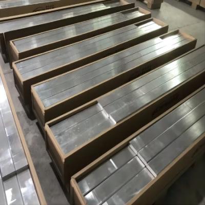 Chine Barre rectangulaire en aluminium anodisée polie de la barre plate 5m 6061 en aluminium à vendre