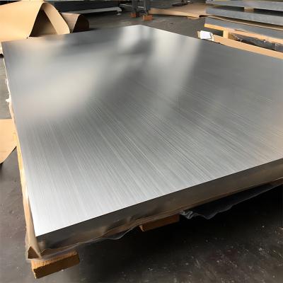 China 5052 6061 Aluminum Sheet T6 2mm 4mm Thick Embossed 1000mm Width for sale