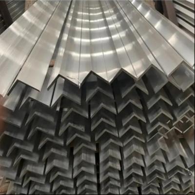 China ASTM 2mm 6061 Aluminum Angle Equal Side 40 X 40 For Extrusion Brushed Profile for sale