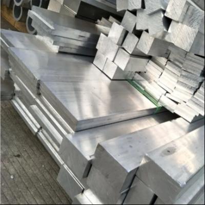 China 6061 6063 T6 Varilla de aluminio forma cuadrada barras de aleación tamaño de corte de billetes superficie pulida en venta