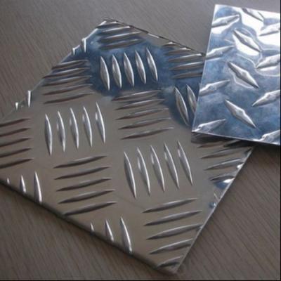 China 3003 H24 Aluminum Checkered Plate Patterned Al Alloy 3mm Customized Size For Construction for sale