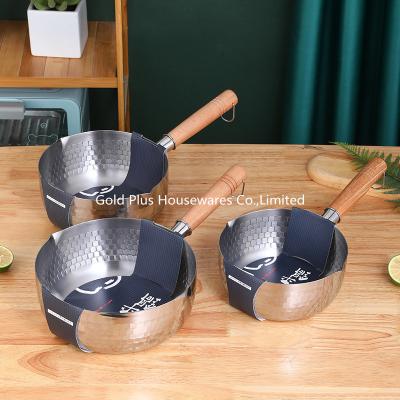 China Emboss Logo 22cm Size Stainless Steel Cooking Pot With Wooden Handle for sale