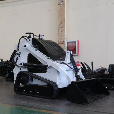 Cina Double Cylinder Compact Skid Steer Dingo Stand On Attachments With Track in vendita