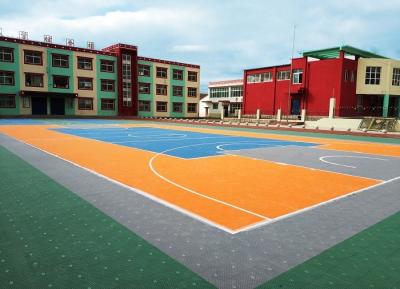 China Shock Absorption Removable Basketball Court Flooring No Light Reflection Super Flexible for sale