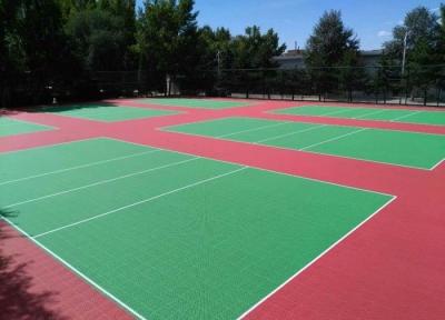 China 100% Polypropylene  Removable Basketball Court Flooring Recyclable Easy To Disassemble for sale