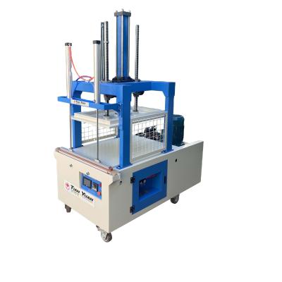 China Hydraulic Oil Tank Type Blanket Topper Mattress Vacuum Compress Packing Sealing Machine for sale