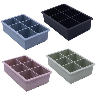 China Silicone Ice Cube Trays with Lid Easy Release Big Ice Cube Molds for Whiskey Cocktail Drinks Freezer  4 Colors for sale
