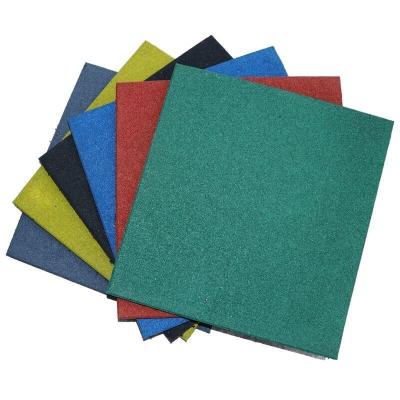 China 40*40*5cm Non-Toxic Stable Rubber Floor Mat Stall Rubber Flooring In High Density Rubber Flooring For Equestrian Area for sale