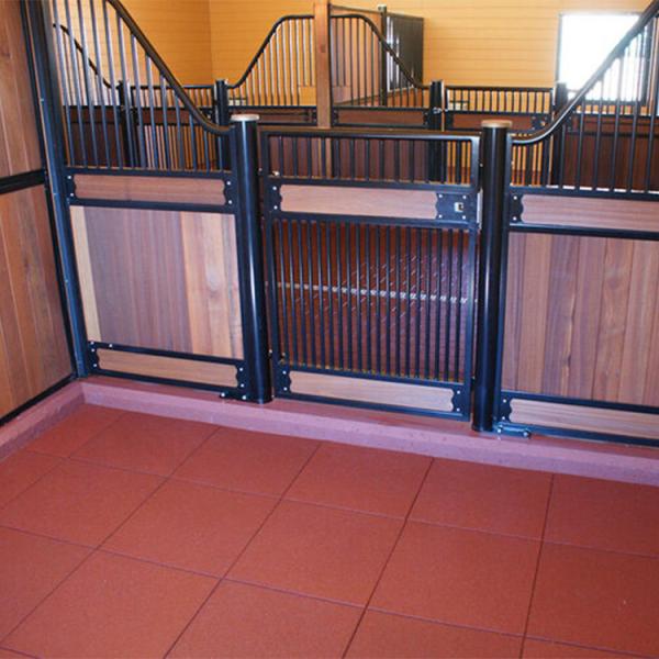 Quality Fall Protection Rubber Horse Stall Tiles 50 X 50cm Thickness 4cm With Drainage for sale