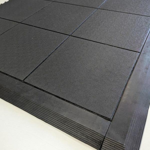 Quality Interlocking Rubber Horse Stable Mats Floor Tiles 90cm X 90cm X 14mm And Edge for sale