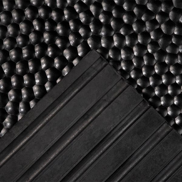 Quality 1.20m X 2.50m Rubber Mats For Horse Stall Walls Color Black And Thickness 18mm for sale