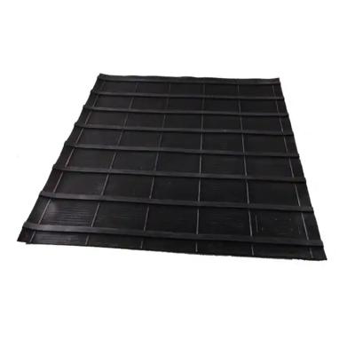 China Horse Trailers Ramp Mats Avoid Horse Joints Injures  Non-Slip Livestock Trailers Rubber Flooring Horse Trail for sale