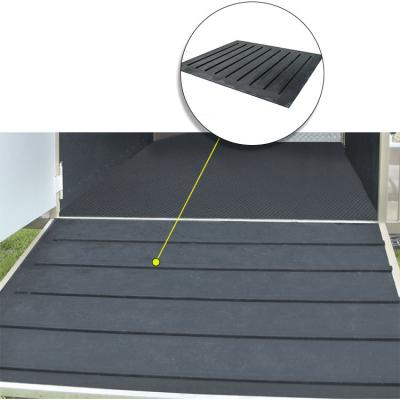 China Wide Ribbed Pattern Ramp Agricultural Rubber Matting And Safety Surfacing for sale