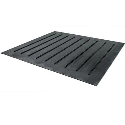 China how much does it cost to add a ramp to a horse trailer and horse trailer ramp mat replacement for sale