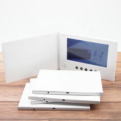 中国 TFT HDスクリーンの名刺およびパンフレットは提示、式のための様式を懐に入れる 販売のため