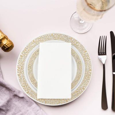 中国 レストランの結婚式のための折る柔らかいテーブルの紙ナプキンのティッシュ 販売のため