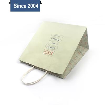 China 1-3 Working Days Samples Lead Time Handle Paper Bags with Paper Twist Rope en venta