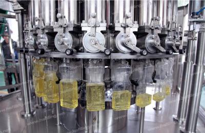 Chine Machine de remplissage automatique en plastique d'huile de la bouteille SS304 d'ANIMAL FAMILIER 18000bph à vendre
