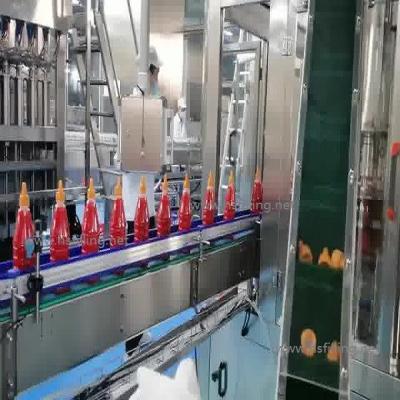 China Stainless Steel Salad Dressing Filling Machine 3000bph 2500ml for sale