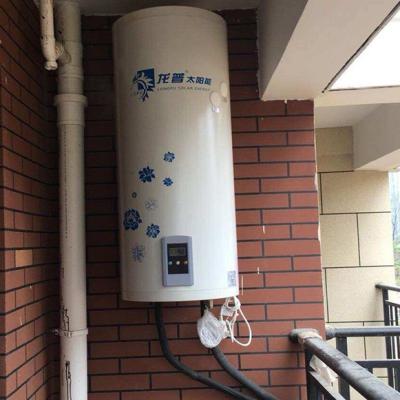 China SS 0.6MPa Balcón Calentador de agua solar 220V 100l Geisero Montador de pared en venta