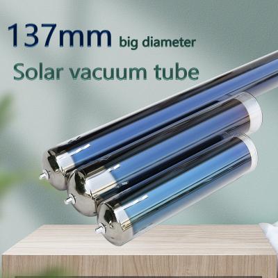 China Tubo de vacío solar de 137 mm de diámetro exterior para los requisitos del cliente en venta