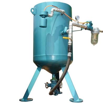 China Portable Pressure Industrial Sandblasting Pot for Descaling / Stripping for sale