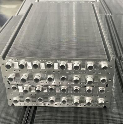 Китай Автоалюминиевый радиатор Алюминиевые радиаторы грузовых автомобилей Круглые алюминиевые трубы 3103 Φ9.6 мм продается