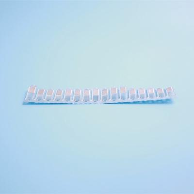 中国 アルミ耐腐食フィン材料 6815 フィンの幅 26.5mm マイクロチャネルコンデンサのために 販売のため