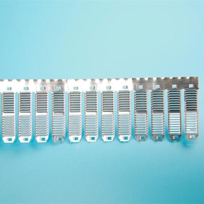 China 40 mm Micro Condensador de Canal de Alumínio Resistente à Corrosão Material de Barbatana 6815 Largura da Barbatana à venda