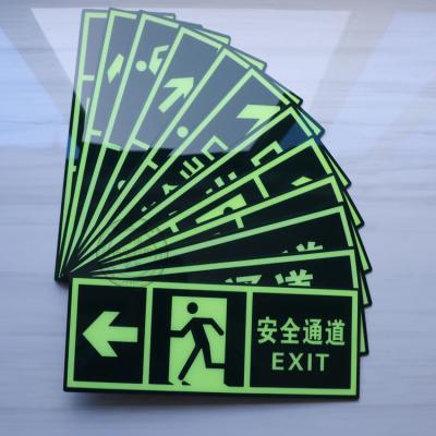 Китай Люминисцентная акриловая доска знака, Signage отрезка инструкций огня акриловый вне продается