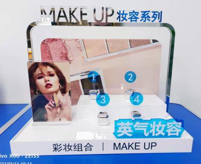 China Customized 18mm Acrylic Makeup Display Stand With Plexiglass Lucite Material for sale