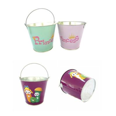 China 5L Christmas Galvanized Buckets CMYK Round Metal Bucket for sale