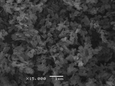 中国 81% Al2O3 Boehmiteの低いナトリウムの微晶質の水酸化物 販売のため
